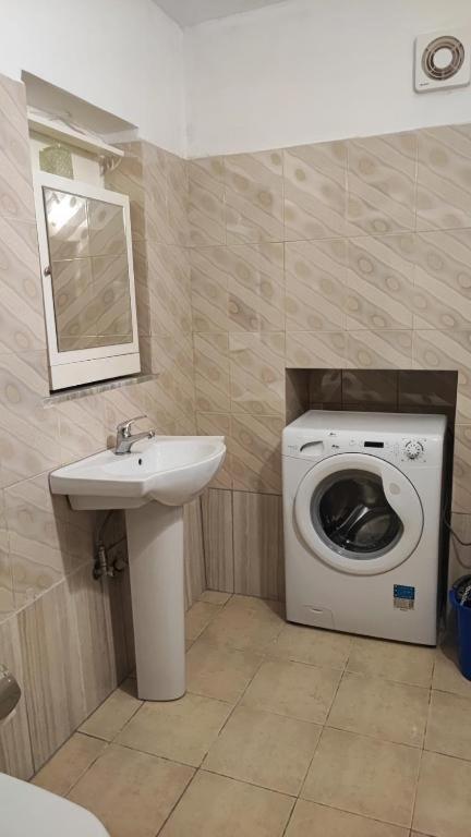 Dea1 Majlinda Apartment Sarandë Exterior foto